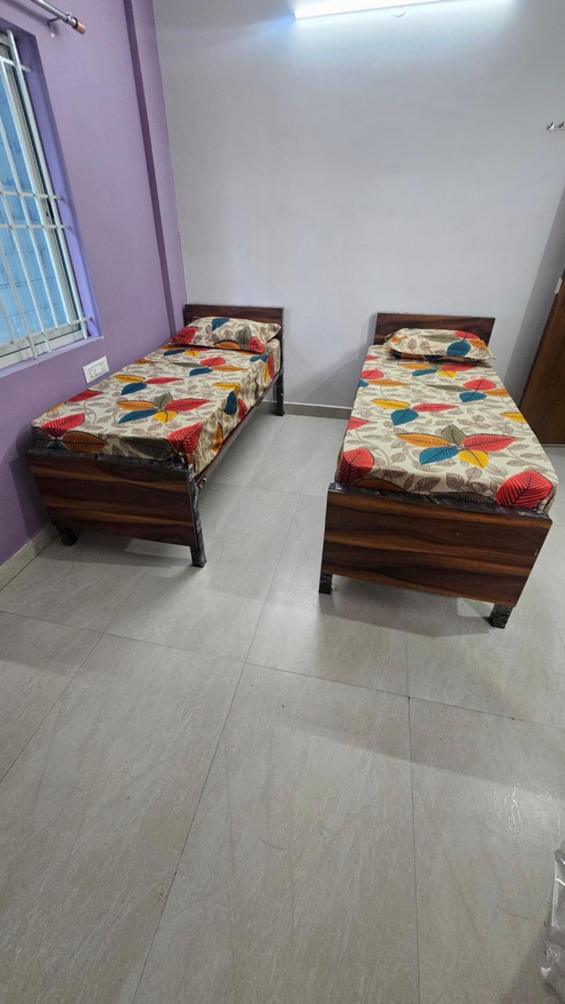 V2 Rooms Bangalore Luaran gambar